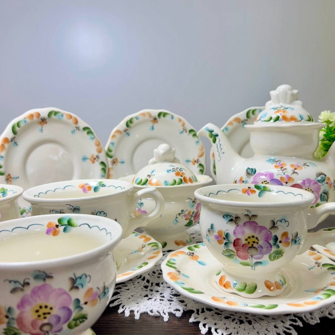 Чайный сервиз Семикаракорская керамика. Фаянск, ручная роспись. Подпись авторов. Россия Цена за 14пр. Картинка 1